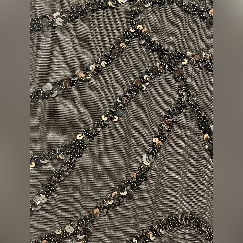 White House Black Market sequined black split sleeved tunic, Size L - Picture 3 of 5